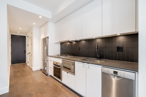 311-83 Moody Street, Port Moody, BC 