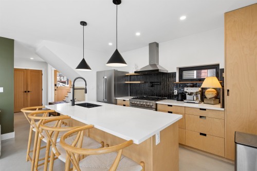 4345 River Road W, Ladner, BC 