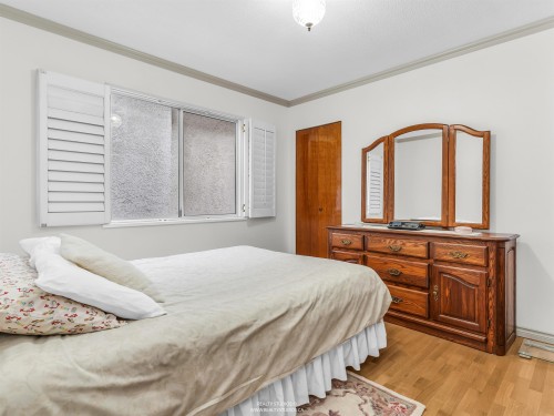 583 18Th Avenue W, Vancouver, BC 