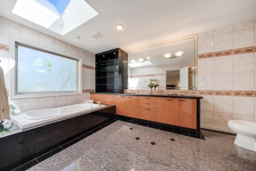 7088 Wiltshire Street, Vancouver, BC 