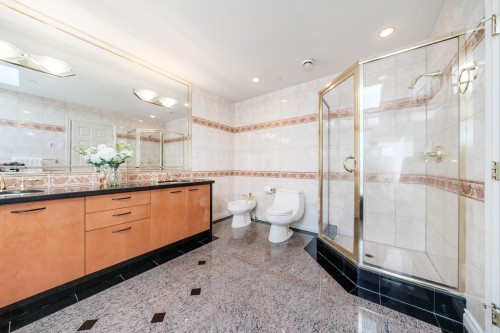 7088 Wiltshire Street, Vancouver, BC 