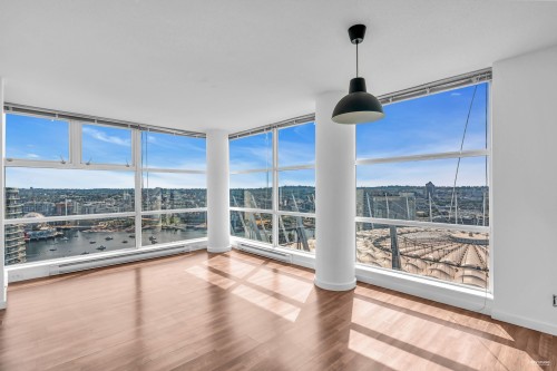 3201-111 Georgia Street W Vancouver, BC V6B 1T8