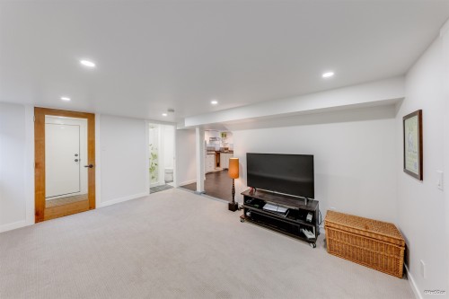 3726 Trinity Street, Burnaby, BC 