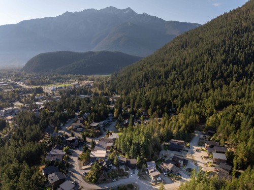 1317 Eagle Drive, Pemberton, BC 