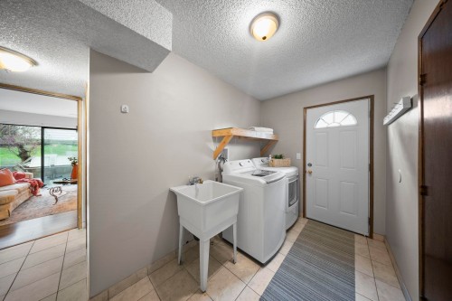 1940 Leacock Street, Port Coquitlam, BC 