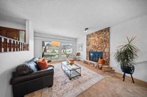 1940 Leacock Street, Port Coquitlam, BC 