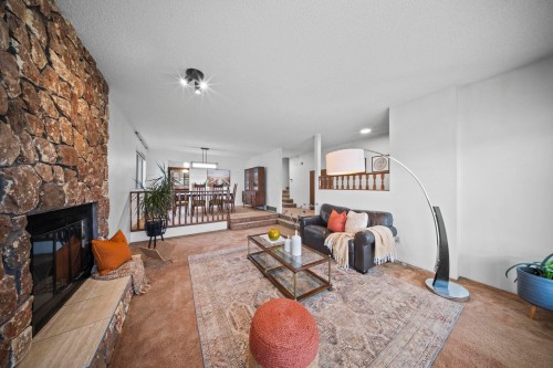 1940 Leacock Street, Port Coquitlam, BC 