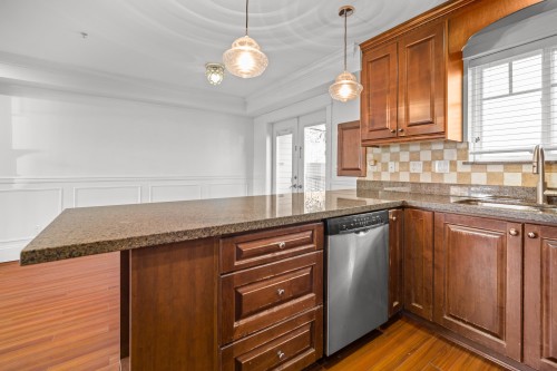 2412 St. Catherines Street, Vancouver, BC 