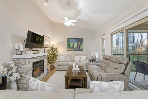 408-100 Capilano Road  Port Moody, BC V3H 5M9