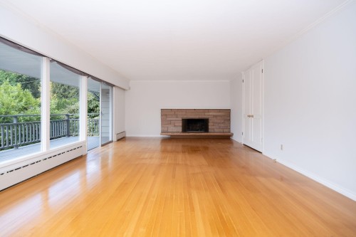 775 Southborough Drive, West Vancouver, BC 