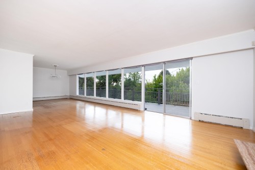 775 Southborough Drive, West Vancouver, BC 