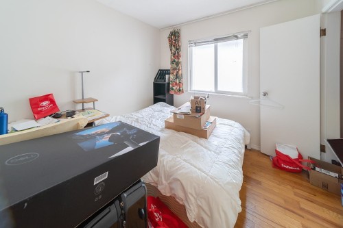 4663 15Th Avenue W, Vancouver, BC 