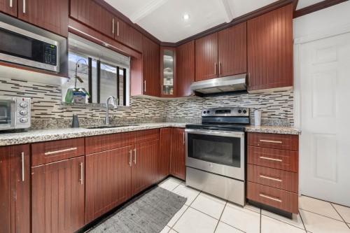 7882 Windsor Street, Vancouver, BC 