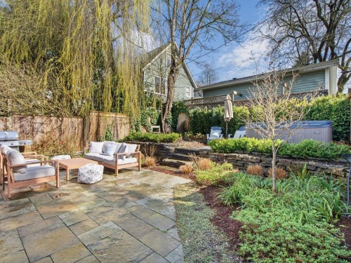 2224 Victoria Drive, Vancouver, BC 