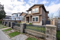 7851 Canada Way Burnaby, BC V3N 3K8