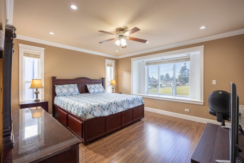 7851 Canada Way, Burnaby, BC 