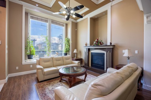 7851 Canada Way, Burnaby, BC 