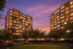 402-12079 Harris Road Pitt Meadows, BC V3Y 0C7