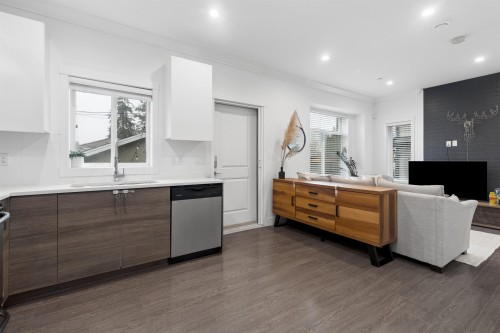 2275 34Th Avenue E, Vancouver, BC 