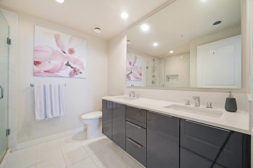 1403-3100 Windsor Gate, Coquitlam, BC 