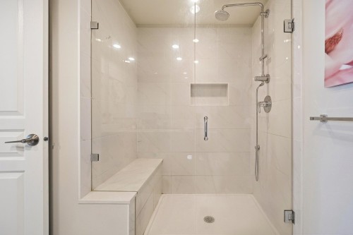 1403-3100 Windsor Gate, Coquitlam, BC 