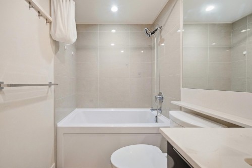 1403-3100 Windsor Gate, Coquitlam, BC 