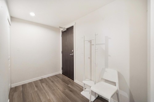 1403-3100 Windsor Gate, Coquitlam, BC 