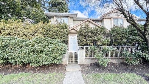 7-21409 Dewdney Trunk Road NE Maple Ridge, BC V2X 3G5