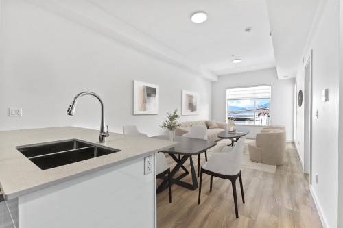 510-11913 Burnett Street  Maple Ridge, BC V2X 4N1