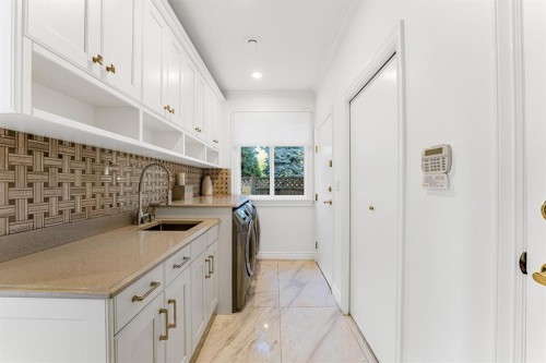 8231 Bowcock Road, Richmond, BC 