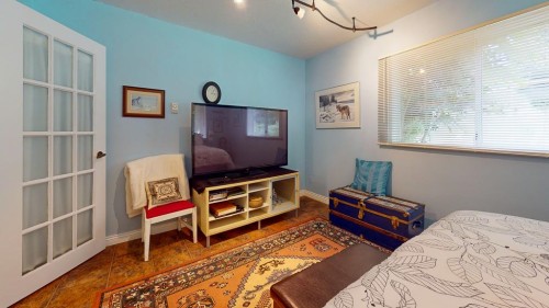 7781 Hart Road, Halfmoon Bay, BC 