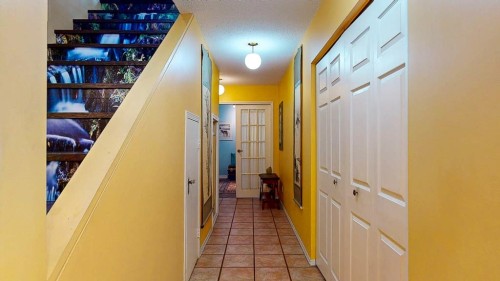 7781 Hart Road, Halfmoon Bay, BC 