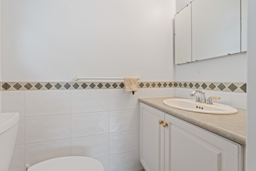 1743 Taralawn Court, Burnaby, BC 