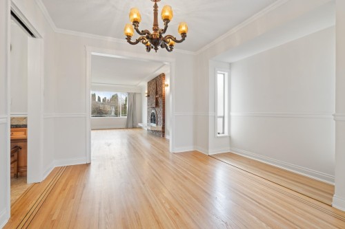 1743 Taralawn Court, Burnaby, BC 