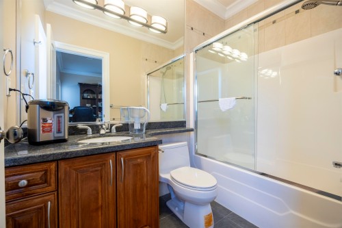 6860 Donald Road, Richmond, BC 