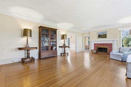 1570 36Th Avenue W, Vancouver, BC 