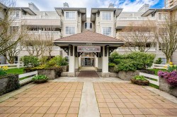 312-6745 Station Hill Court Burnaby, BC V3N 4Z4