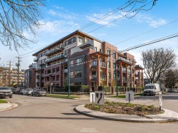 409-2550 Garden Drive  Vancouver, BC V5N 4X6