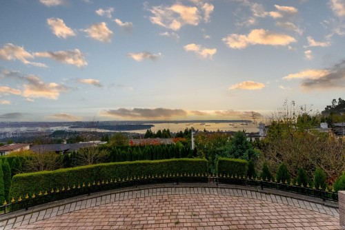 1409 Chartwell Drive, West Vancouver, BC 