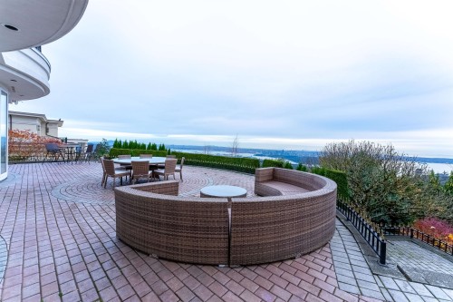 1409 Chartwell Drive, West Vancouver, BC 