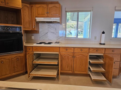 5160 Ridgeview Drive, Sechelt, BC 