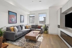 2-632 3rd Street E North Vancouver, BC V7L 0J1