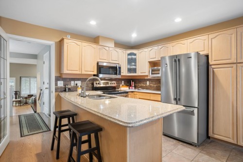 7561 Manitoba Street, Vancouver, BC 