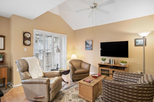 7561 Manitoba Street, Vancouver, BC 