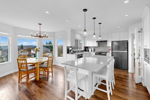 2972 Robson Drive, Coquitlam, BC 