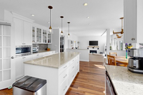 2972 Robson Drive, Coquitlam, BC 