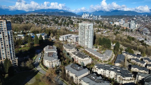 1701-15 Royal Avenue E New Westminster, BC V3L 0A9