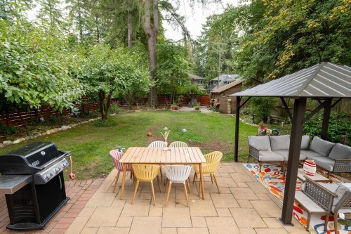 2268 Edgemont Boulevard, North Vancouver, BC 