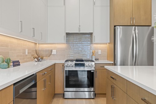 2136 Venables Street, Vancouver, BC 