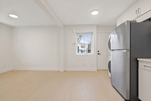 2136 Venables Street, Vancouver, BC 